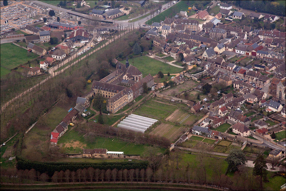 Une nouvelle vie pour l’abbaye Saint-Nicolas de Verneuil – 2009